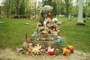 Могила Джонни Морхауса и трогательная история создания надгробия