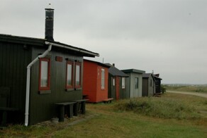 Необычные охотничьи домики городка Нёрре Небель