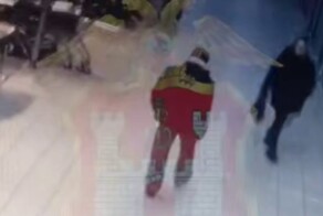 Мужчина ранил ножом посетителя торгового центра