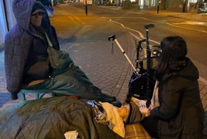 95-летняя британка со сломанным бедром пролежала 5 часов на тротуаре