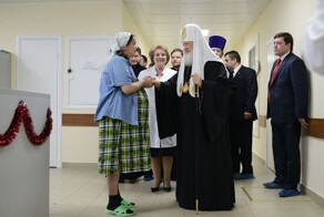 В Москве беременным стали выдавать письмо с напутствием от патриарха Кирилла