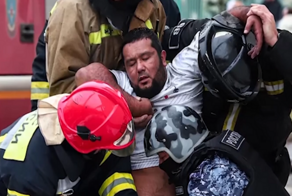 "Говорили, что герой, но закон есть закон": из Екатеринбурга депортировали мигранта, помогавшего тушить пожар в больнице