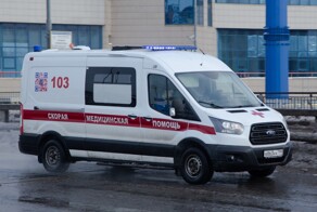 На Камчатке пациент запер в своей квартире медиков скорой помощи и поплатился