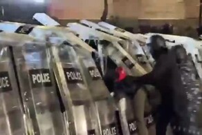 Революция пожирает своих детей