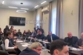 Но есть и хорошие новости. Россия полностью приостановила финансирование Абхазии