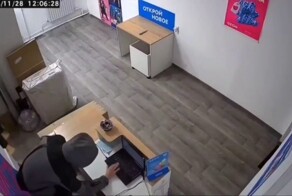 На пунктах выдачи всё стабильно