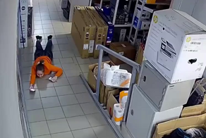 Чуть-чуть полежали и снова работать