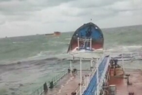 Два танкера терпят бедствие в Керченском проливе