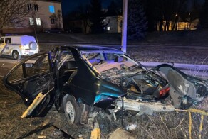 BMW и фонарный столб. Видео от первого лица