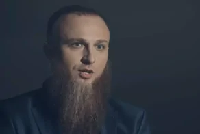 "Это не секта?": семья москвича с тремя жёнами и 14 детьми попала под проверку