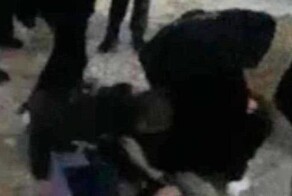 "Просто тип криво посмотрел - и понеслось": в Новосибирске подростков-неформалов избили и отрезали им волосы