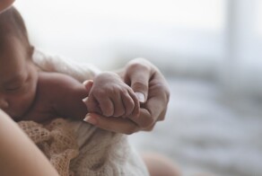 Родился первый ребенок, зачатый с помощью необычной технологии зачатия