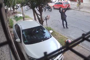 Жёсткое ограбление мотоцикла в Аргентине