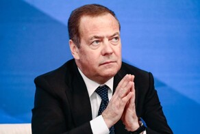 «Не хотят соблюдать российские законы»: Дмитрий Медведев заявил о риске возникновения этнических анклавов