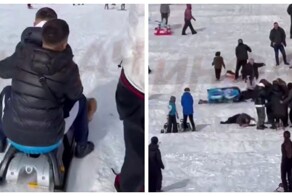 В Косово два парня на санках на полной скорости сбили девушку