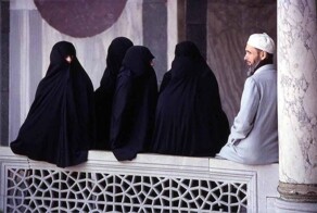 В Госдуме решили запретить пропаганду многожёнства