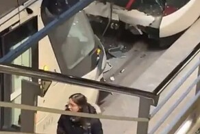 Во Франции эпично столкнулись два трамвая