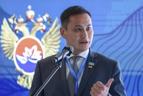 Якутский министр выдал шутливую новость о продаже снега за самую смелую идею местных предпринимателей