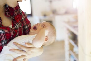 Орать нельзя успокоить: как реагировать на плач соседских детей