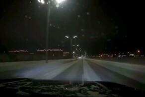 Раскидал запчасти и скрылся