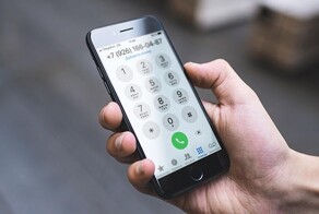 Чиновники предупредили россиян о том, что перевод на незнакомый номер может привести к уголовной статье