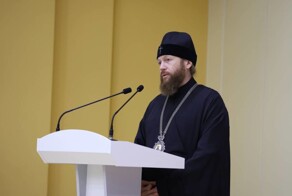 «Владыка рассказал госслужащим о том, что такое грех и покаяние»: вологодским чиновникам организовали лекцию о духовном развитии и православных ценностях