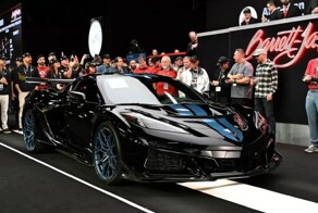 Первый гиперкар Chevrolet Corvette ZR1 ушёл с молотка