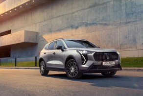 Владельцы Haval Jolion жалуются на некорректную работу двигателя, коробки передач и педали газа
