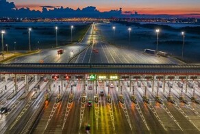 На трассе М-11 перестанут взимать максимальный тариф при задержках на 2 часа и более