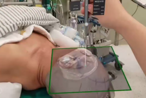 В США хирурги показали необычное использование дополненной реальности, которая помогает в работе