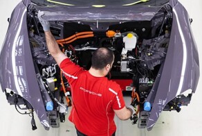 Станция конечная: «Электрички» Porsche отменяются, Volkswagen уже угроблен