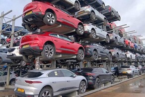 Печальный финал Jaguar I-Pace - тысячи автомобилей идут в утиль