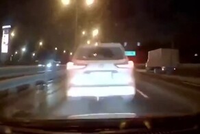 "Дай мне телефон, я напишу доктору"