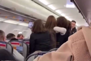 Драка между украинской парой и казашками на борту Pegasus Airlines привела к экстренной посадке и штрафу в 120 000$