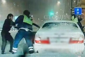 В Новой Москве двое мужчин напали на сотрудников ДПС