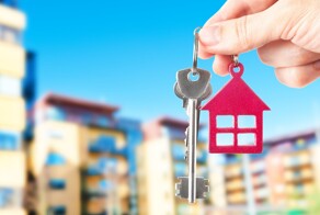 «Детей не рожают в студиях площадью чуть больше собачьей конуры»: депутат ГД предложил взять стоимость жилья под госконтроль