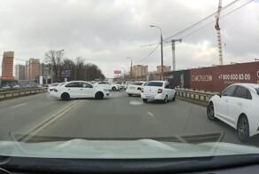 Что-то в глазах рябит от количества нарушающих автомобилей