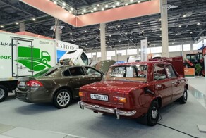 Калининградский Автотор показал электрическую "копейку" и Kia Magentis