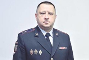 Суд конфисковал четыре квартиры экс-подполковника МВД, который легализовал в России более 10 тысяч приезжих