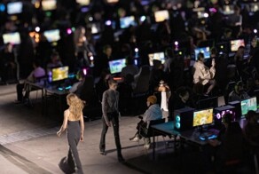 Модный бренд провёл показ во время игрового турнира