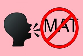 "Сейчас все дети такие!": в Краснодаре прохожий отчитал мать, ударившую сына за мат