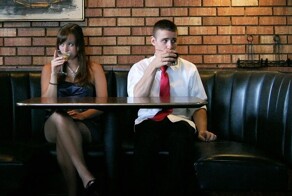 Неожиданные финалы первого свидания: от грудничка с коклюшем до питона в рукаве