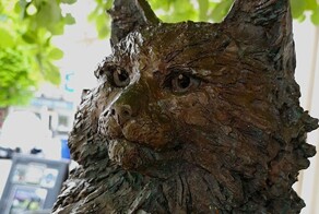 Статуя Хэмиша Макхэмиша – всеобщего любимца и символа города