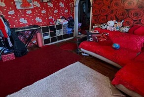 "Дом святого Валентина": в Челябинске продают квартиру, при виде которой гарантированно задёргается глаз