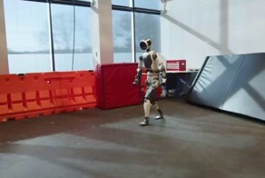 Boston Dynamics показала, насколько «человечно» двигается один из её роботов