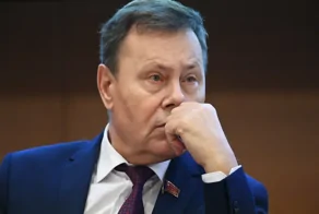 "Готов всех собачников облить бензином и сжечь": Николай Арефьев поддержал коллегу из Госдумы