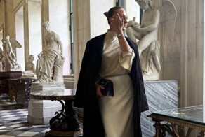 Блогерши пожаловались, что её не пустили в Эрмитаж из-за нарядной одежды