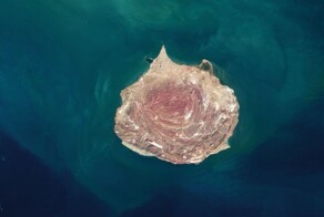 Завораживающее многоцветье красочного острова Ормуз