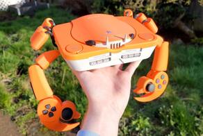 Парень превратил первую PlayStation в "крабстейшн"