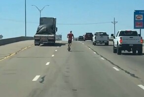 Там своих идиотов хватает